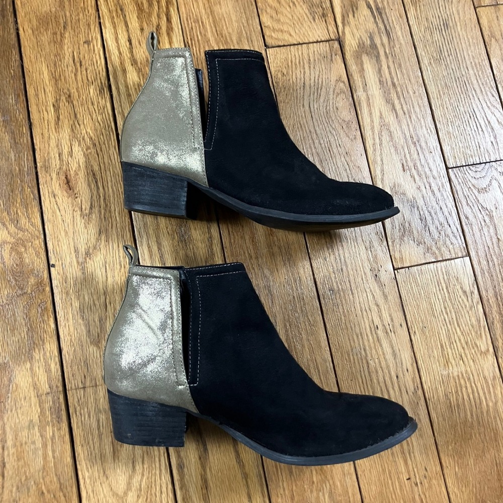 Two Tone Black Suede & Metallic‎ Gold Ankle Boots Side Cutout Block Heel Booties